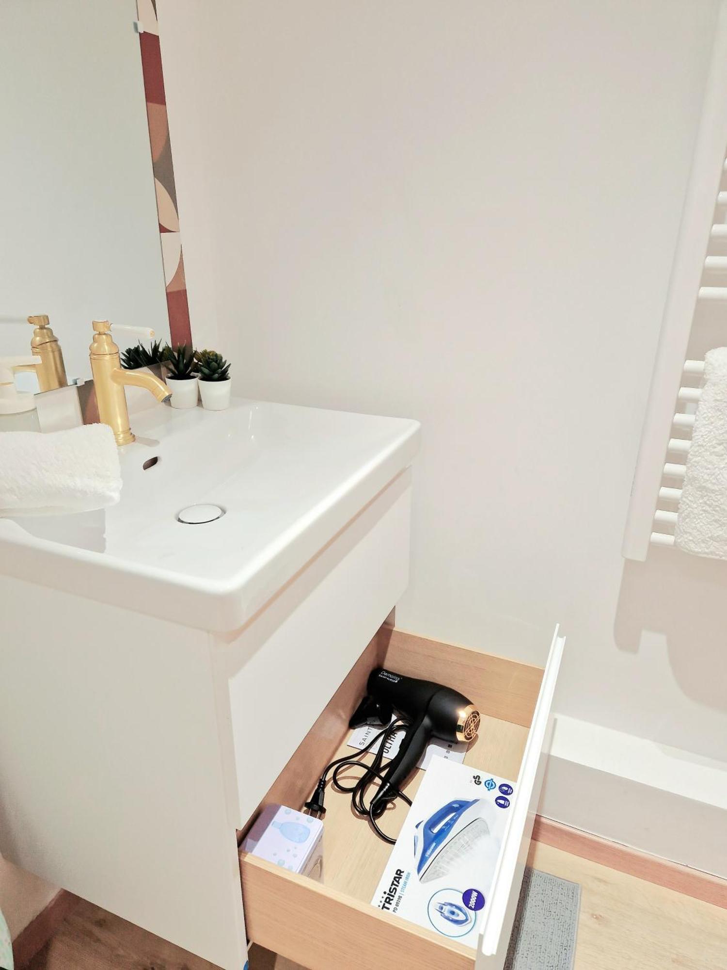 L'Elementaire, Appartement Chic Et Central Mulhouse Kültér fotó
